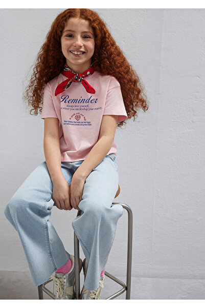 Mavi Bedrucktes rosa T-Shirt mit lockerer Passform / lockerem, bequemem Schni...