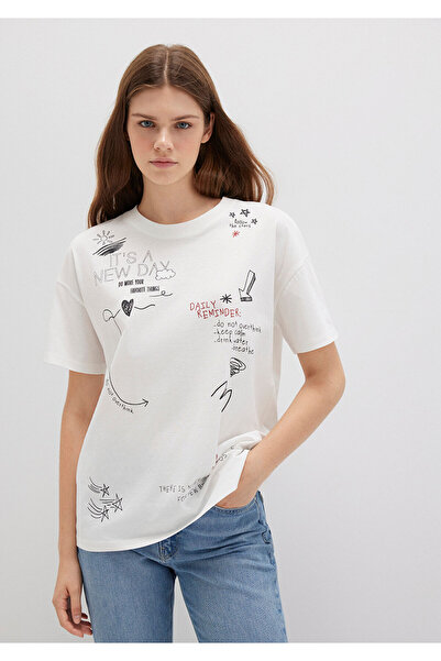 Mavi Bedrucktes Ecru-T-Shirt mit lockerer Passform / lockerer, bequemer Schni...