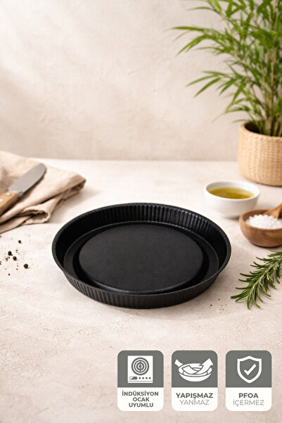 Kitchen Life Formă pentru tartă Gigilli din titan 30 cm Negru