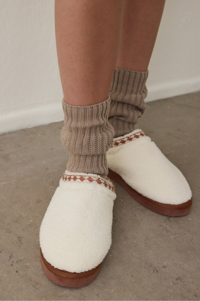 Penti Gardenya Quinn Embroidered Detailed House Slippers