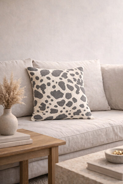 Typoniq سفانا زيرافا منقوش بوكلي منسوج رمادي غطاء وسادة (43x43 سم) - طباعة حي...