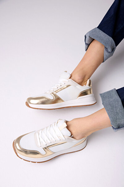 Runnix Shoes حذاء رياضي نسائي كاجوال برباط من Vella Gold، حذاء رياضي كاجوال غ...