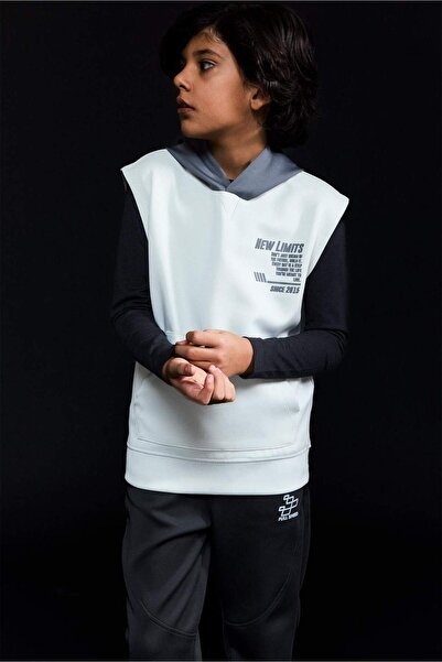 DeFacto Hooded Printed Scuba Diver Fabric Sleeveless Sweatshirt Boys G6137A826Sp