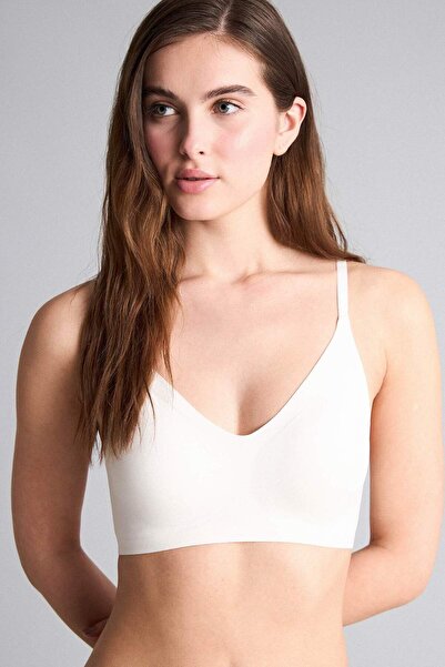 DeFacto Fall in Love Invisible Bra with Removable Pads D4200Ax25Sp