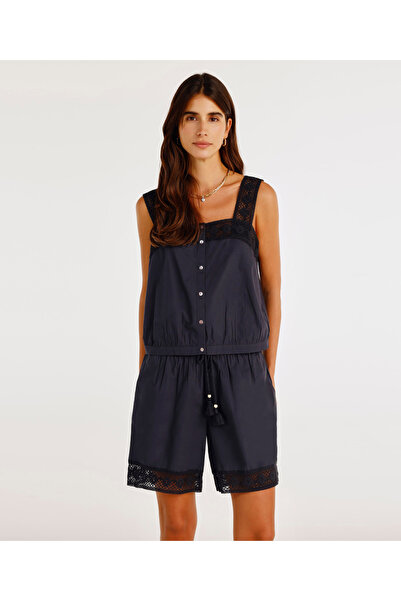 Yargıcı Croche Detaylı Şort