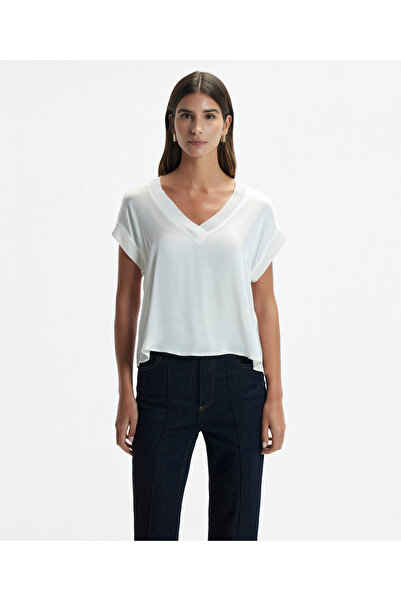 Yargıcı V Yakalı Bluz