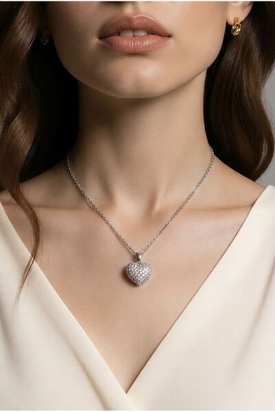 B&T Bujiteri Heart Steel Necklace