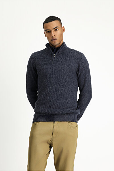 Kiğılı Pulover cu guler pe gât slim fit cu fermoar croială cu model fără cusă...