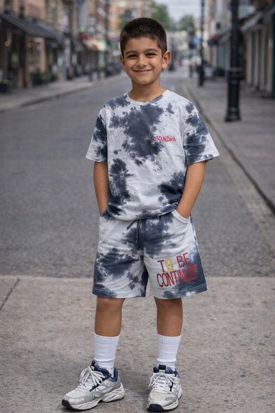 poozkids Boy's Batik Print Shorts Set Oversized T-Shirt + Shorts Summer Casual Combination