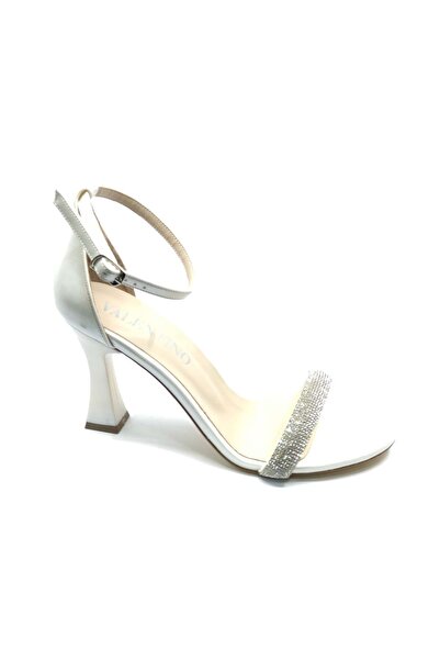KOCAMANLAR Striped Stone Single Band Women's Heeled Shoes White