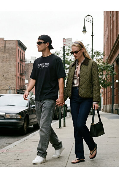 Koton Snap Button Pocket Detailed Long Sleeve Classic Collar Quilted Jacket