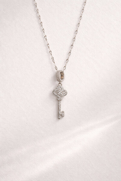 Owentis قلادة لولا موديل قفل حجر فضي من الفولاذ - لا تفقد اللون -