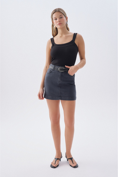 Mudo تنورة جينز صغيرة