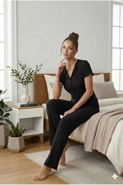 Biraltı Moda Γυναικείο σετ πιτζάμες με κοντά μανίκια και λεπτομέρεια ραφής σε...