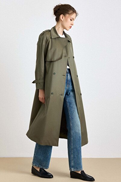 Olcay Water-Repellent Style Trench Coat with Raglan Sleeves, Cape and Epaulet...