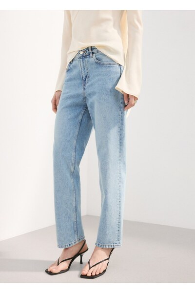 MANGO Woman Orta bel düz kesim jean
