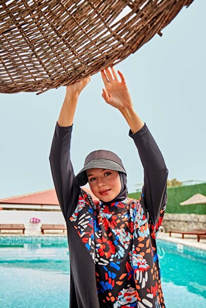 Marina Αλεξίπτωτο Flowered Μαύρο Πλήρως Καλυμμένο Μαγιό Hijab M2313