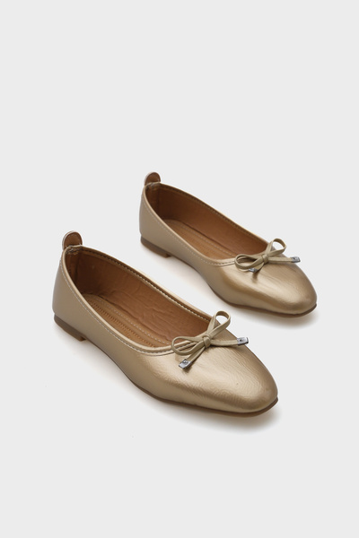 Capone Outfitters Hana Trend Damen-Ballerinas mit faltigem Muster in Gold