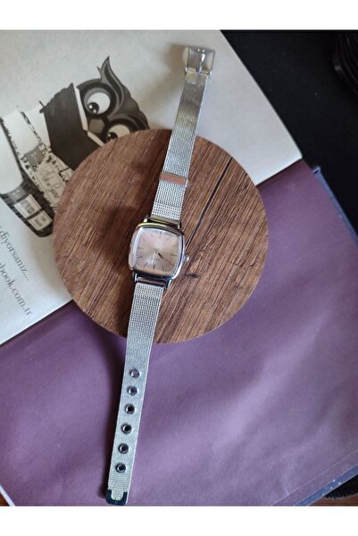 QUARTZ Silver Color Wicker Cord Square Minimal Model Watch