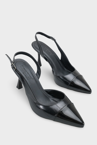 Capone Outfitters Pantofi de damă Salli cu vârf ascuțit, cu toc mediu și spat...