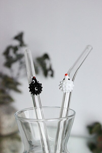 ADAMODART قش زجاجي مكون من قطعتين مع شكل قنفذ