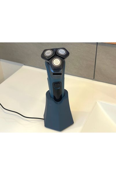 Siyah - 5000 Shaver Skiniq Serisi Tıraş Makinesi için Şarj Standı – Elektrikli Tıraş Makinesi Stand Aparatı (SkinIQ S5887 uyumlu)