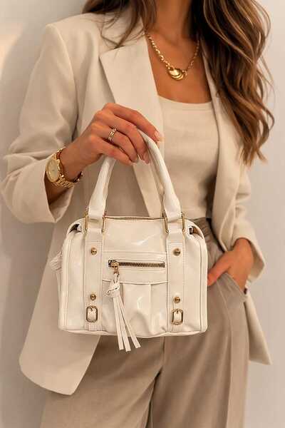 kikiriktekstil 10898 Women's Long Strap Gold Detailed Shiny Faux Leather Bag