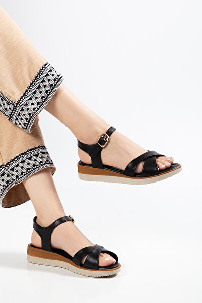 Daxtors D0764 Daily Orthopedic Cross-Strapped Women's Shoes Sandals