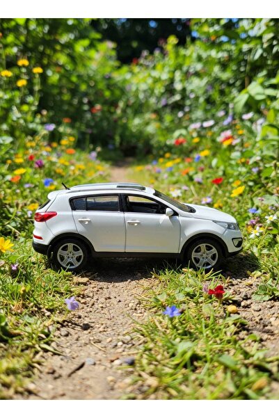farddad White Kia Sportage Metal Pull and Drop Toy Car Model Car Doors Open |...