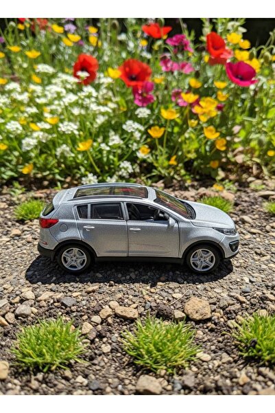 farddad Silver Kia Sportage Metal Pull and Drop Toy Car Model Car Doors Open ...