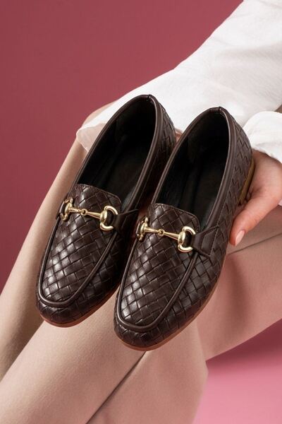 FUGA MODA حذاء كاجوال نسائي من Pielza Brown Knit ذو ملمس بارز مشبك معدني حذاء...