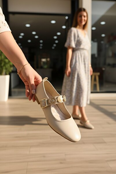 enoch ميدالية ذهبية عتيقة للنساء مع إكسسوارات ماري جين حذاء مسطح