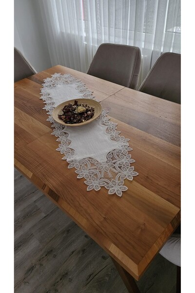 DOLUNAY HOME TEKSTİL Luxury French Lace Linen Gardeya Runner