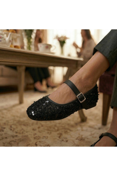 AYLASYA Kadın Pullu ve Simli Metal Toka Detaylı Günlük Babet