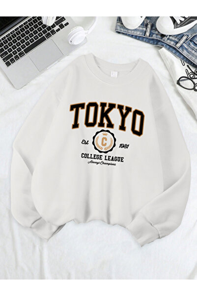 NOISSEY تي شيرت نسائي فضفاض مريح بطباعة رياضية من Tokyo College League صوف ال...