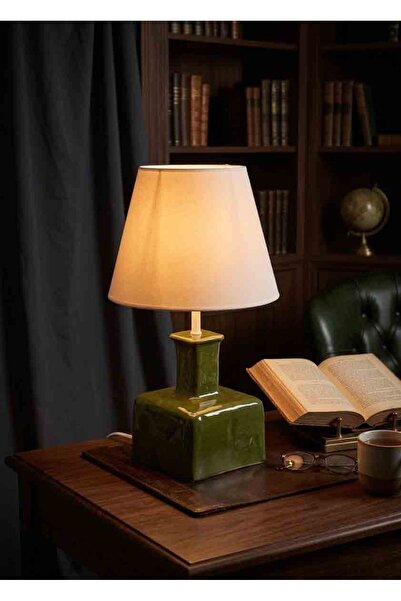 Seramik Hayalleri Dekoratif Sürahi Formunda Seramik Abajur ABJ0094