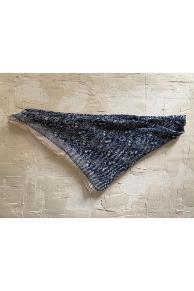 Junsui Navy Blue-White Floral Print Shawl
