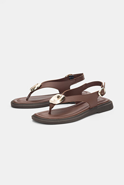 selin shoes Valmont Ρυθμιζόμενη χρυσή αγκράφα καρπού και εξάγωνο Λεπτομέρεια ...