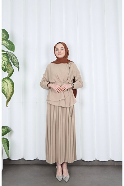 HNT Hayrunnisa Tesettür Yandan Tokalı Eteği Piliseli Krep Takım Krem HNT8600
