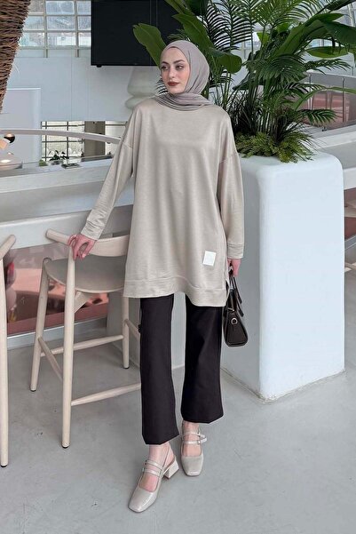 lamelif تونيك رياضي بتفاصيل من خيطين بلون المنك