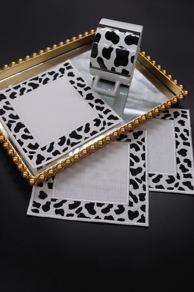 vipceyiz Animal Print Embroidered Coasters 3 Pieces