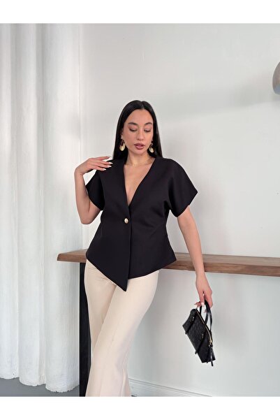 IŞILDA FASHION Μπλούζα με κουμπιά και λαιμόκοψη V