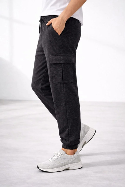 LUMİART Men's Jogger Pants Sweatpants Regular Fit, Cargo Pocket Pack, Elastic...