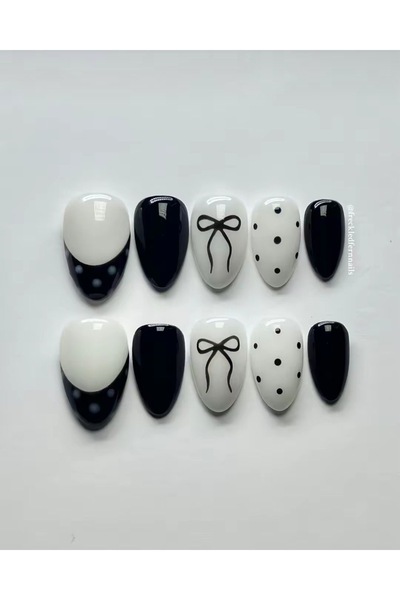 Violet nails Siyah fiyonk tırnak