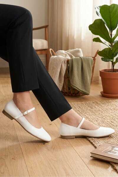 maria life Babet White Round Toe Closed Helmet Flat Sole Orthopedic New Season