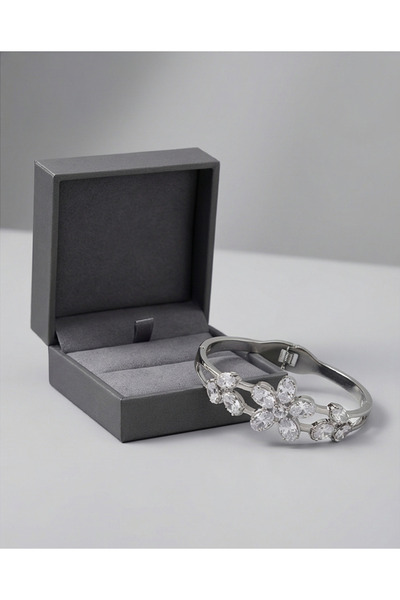 HOSBUTIK Steel Zircon Stone Handcuff Bracelet