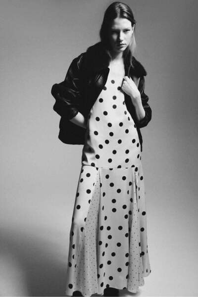 H&M Flared-skirt satin dress