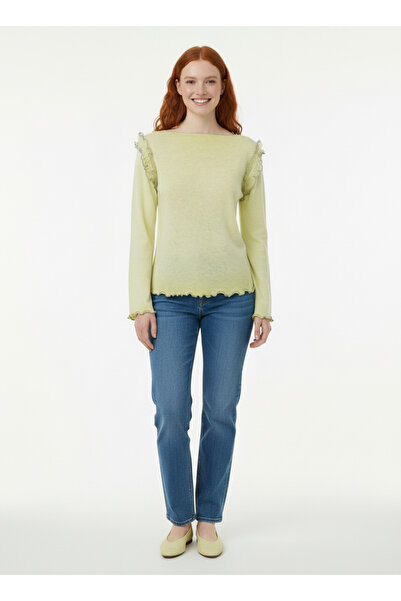 Neden Tekstil Women's Boat Neck Romantic Ruffle Detail Knitwear Blouse