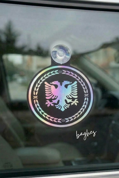 Baghes Arnavut Vantuzlu Araç Cam Süsü Oto Minibüs Araba Cam Süsü 7x9 cm