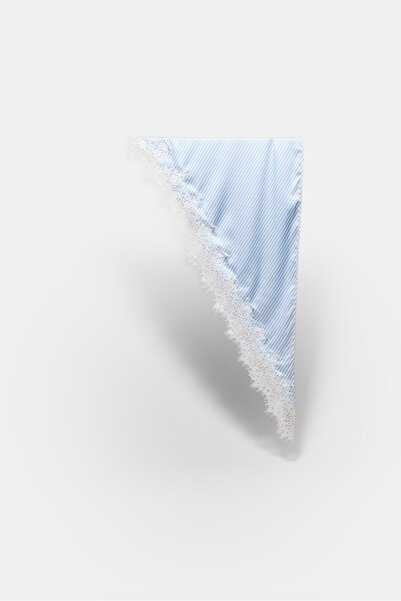 Stradivarius Dantelli çizgili pareo